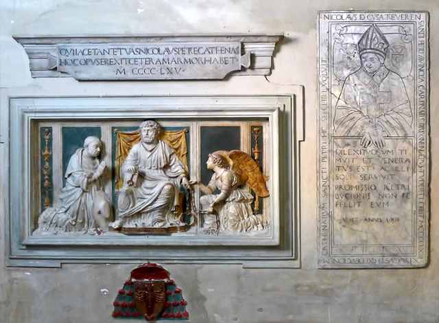 Monument funéraire de Nicolas von Kues, chanoine de l'abbatiale à Münstermaifeld (1435 – 1445 et 1459 – 1464), église San Pietro in Vincoli, Rome
