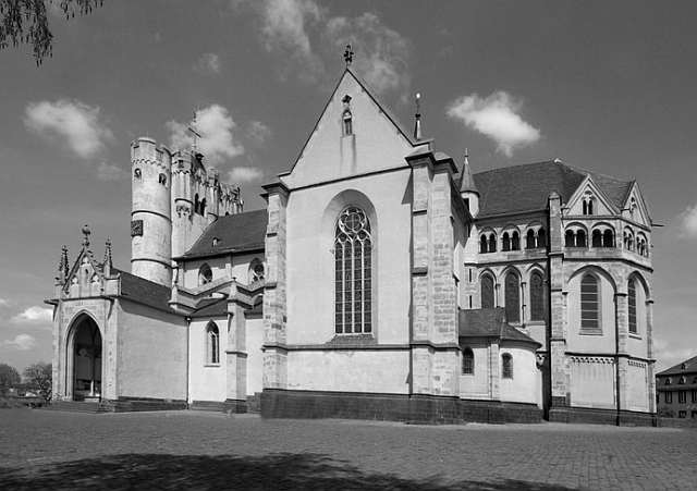 Ehemalige Stiftskirche, St. Martin u. St Severus