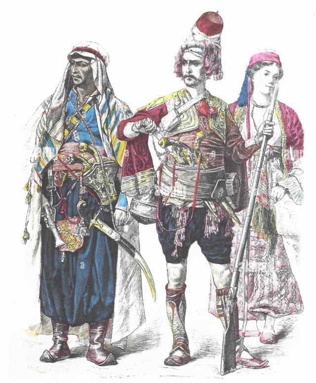 A gauche, un costume folklorique maronite